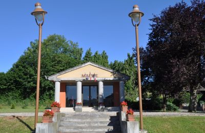 Mairie Arné