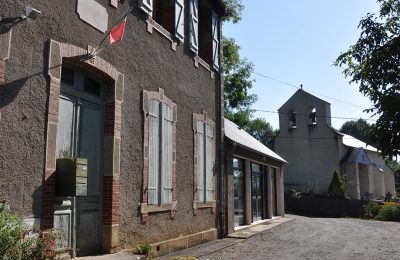 Mairie et Eglise Fréchendets